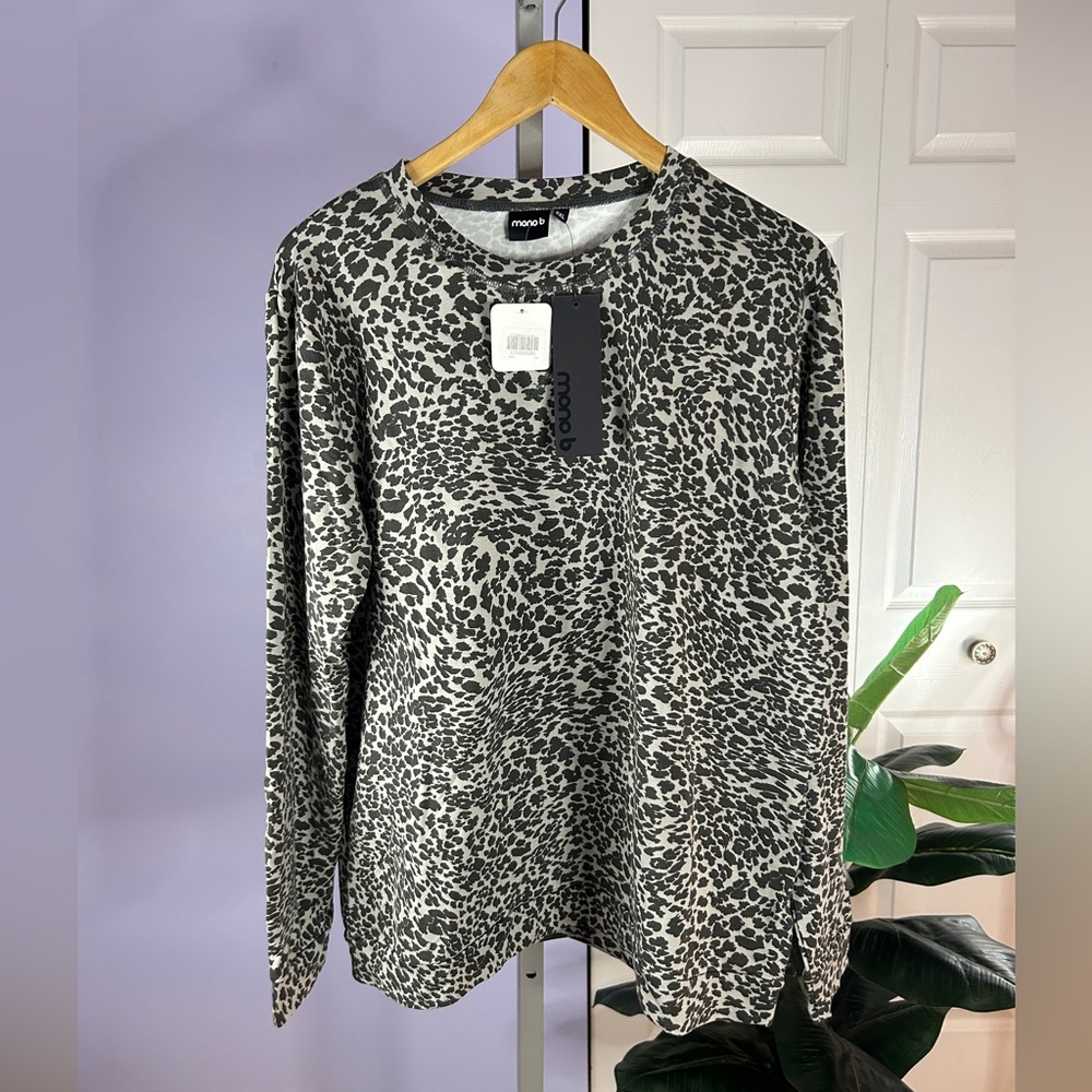 Leopard Print Sweatshirt Lightweight Crewneck Top Gray Black 2XL XXL Plus NWT